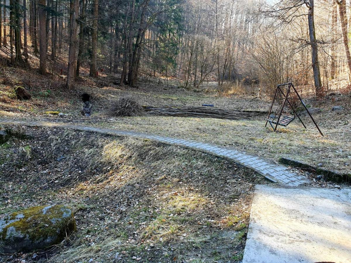 Horska Chata V Srdci Kremnickych Hor Banská Bystrica Eksteriør bilde